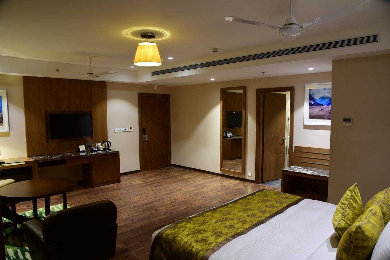 Lemon Tree Hotel Siliguri Eksteriør bilde