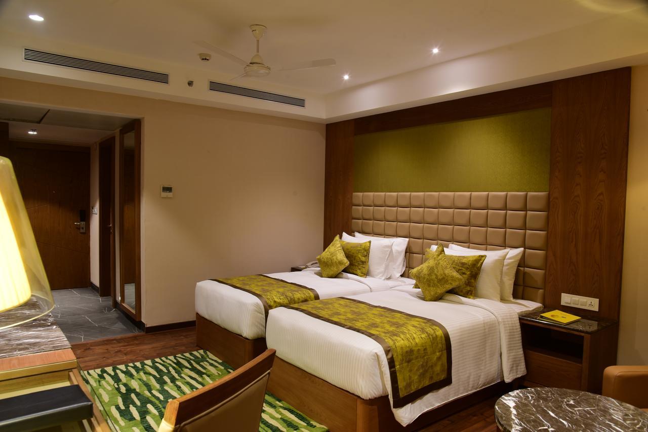 Lemon Tree Hotel Siliguri Eksteriør bilde